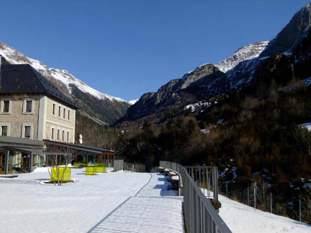 Hotel Santa Cristina Petit Spa Canfranc Exteriér fotografie